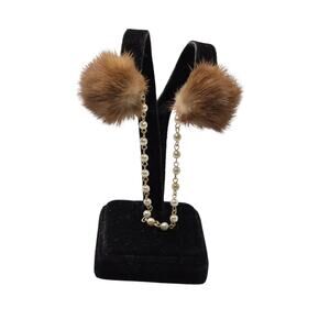 Vintage Mink Fur Sweater Guard Pearl Chain Clip On Collar Accessory
